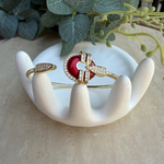 Yuvarlak Model Taşlı Kelepçe (Kırmızı)