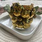 ZR Çiçek Desenli Gold Bileklik