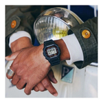 Casio G-SHOCK ICONIC DW-5000R-1ADR Kol Saati