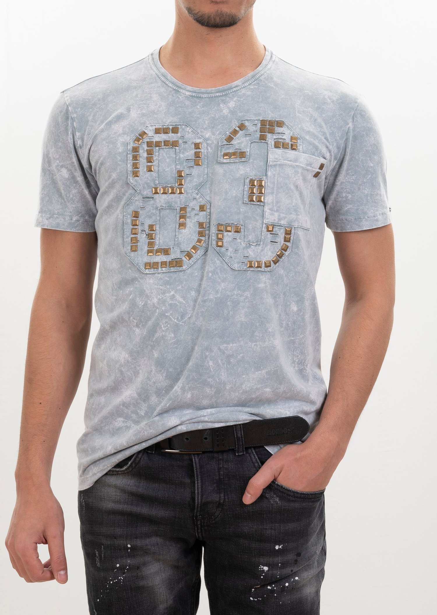 Basic Metal Detaylı T-Shirt