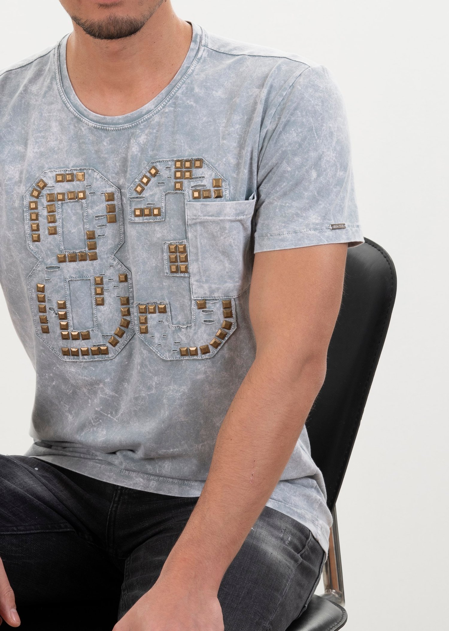 Basic Metal Detaylı T-Shirt