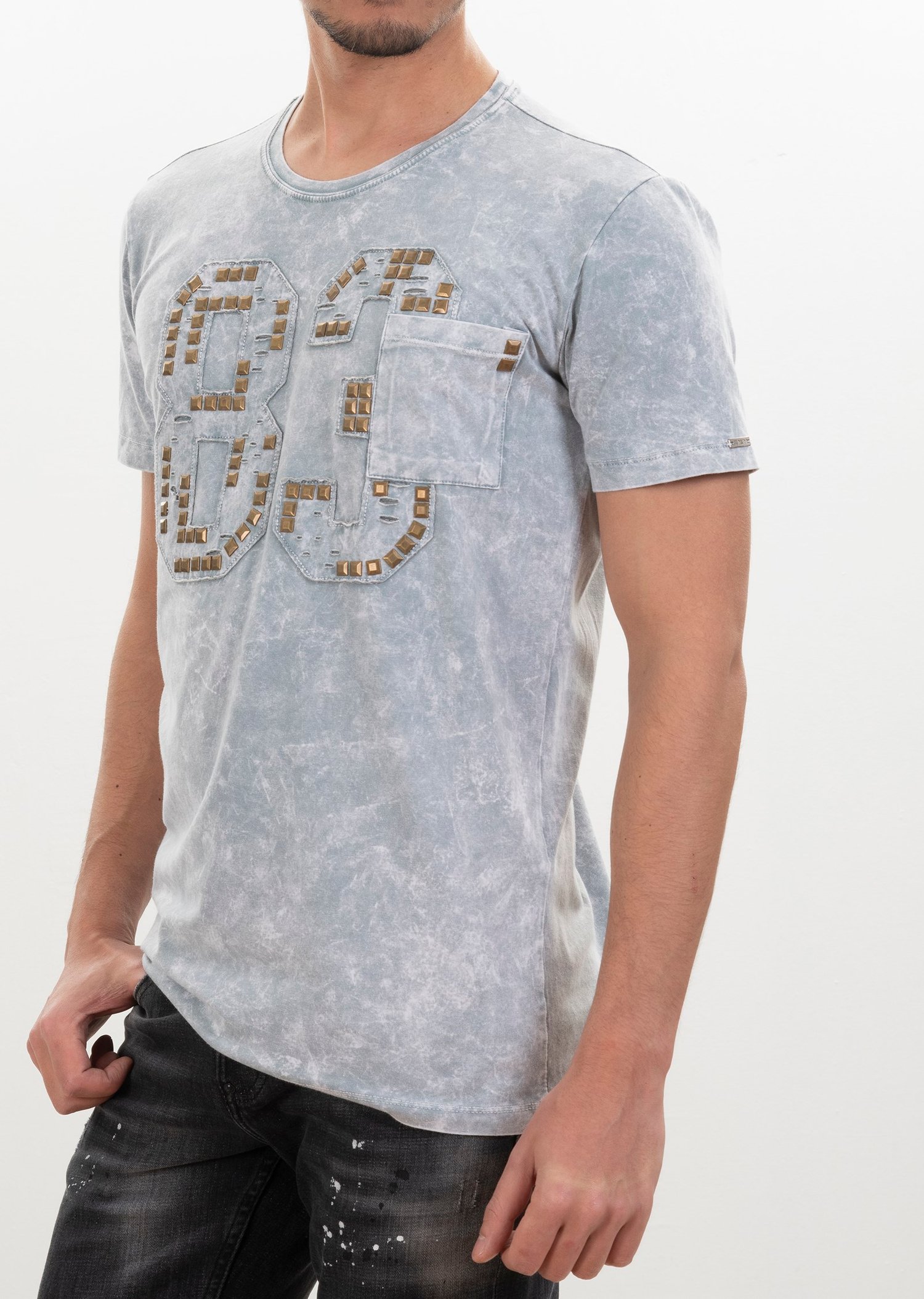 Basic Metal Detaylı T-Shirt