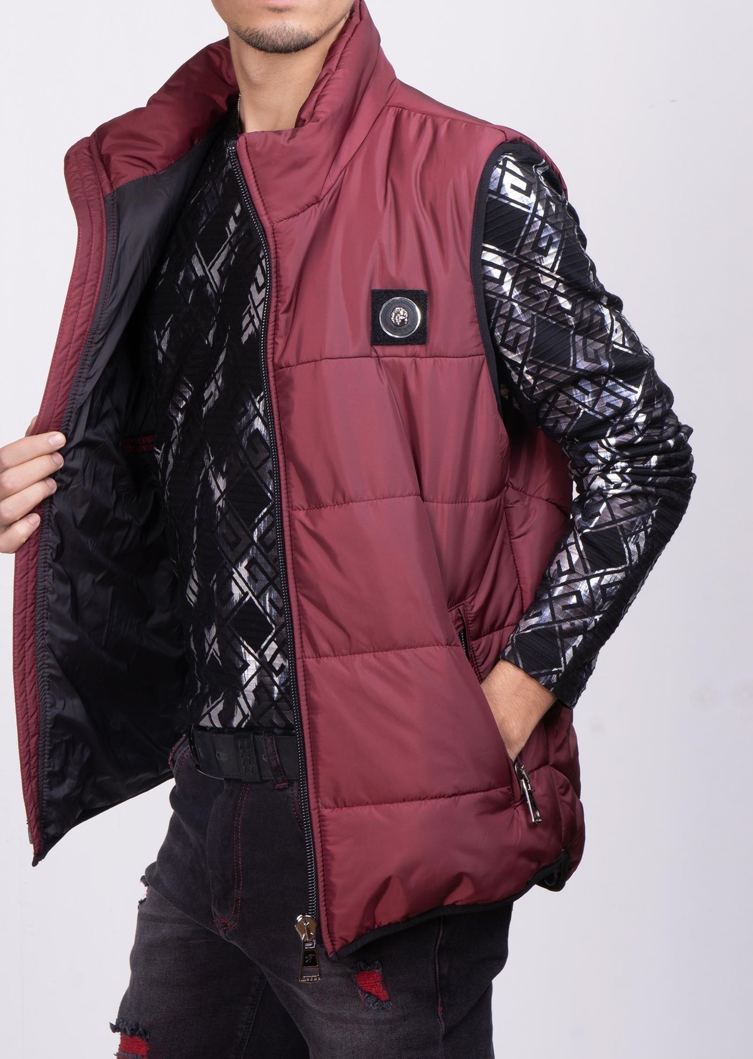 Bordo Logolu Yelek