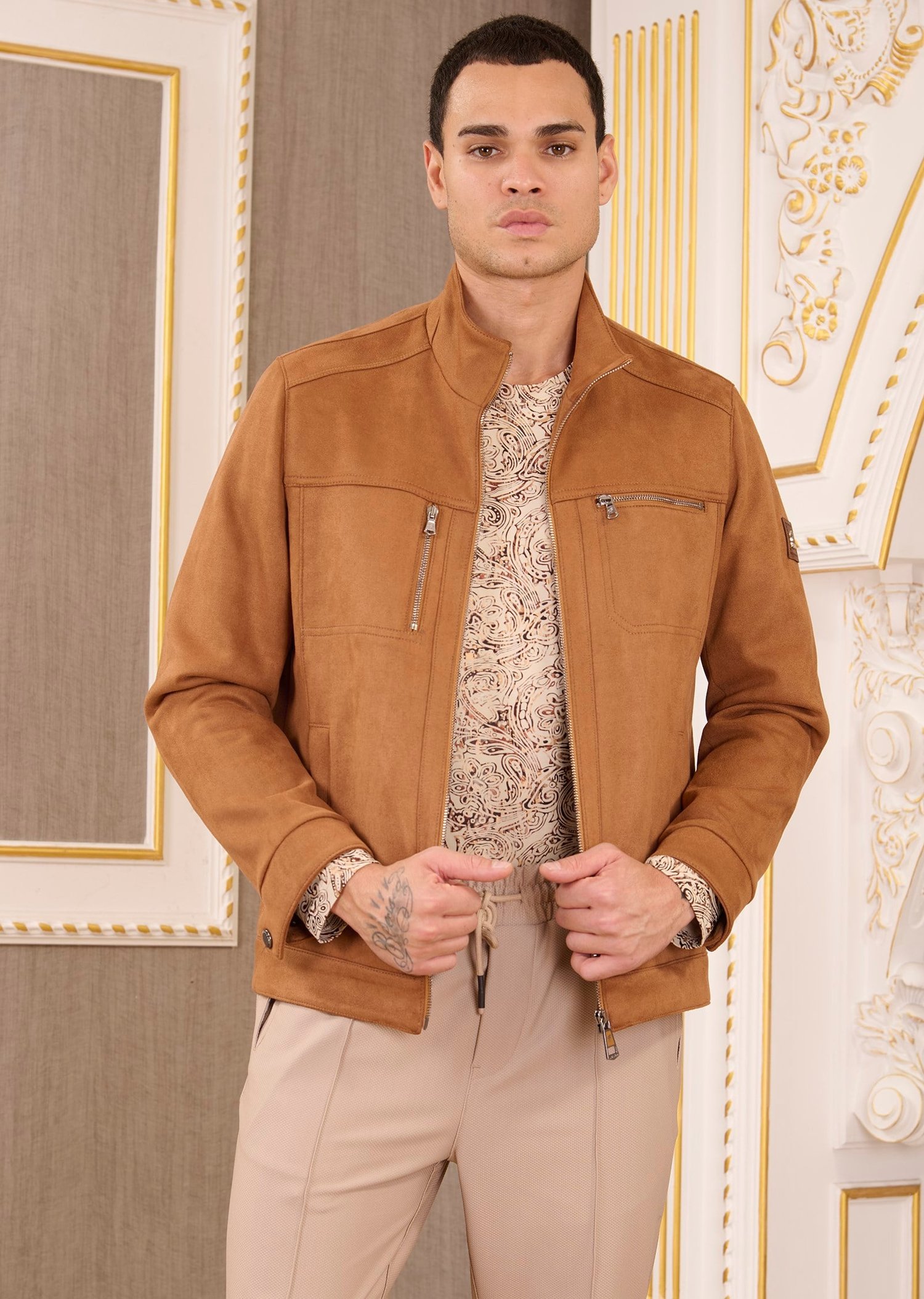 Camel Dik Yaka Fermuarlı Süet Mont