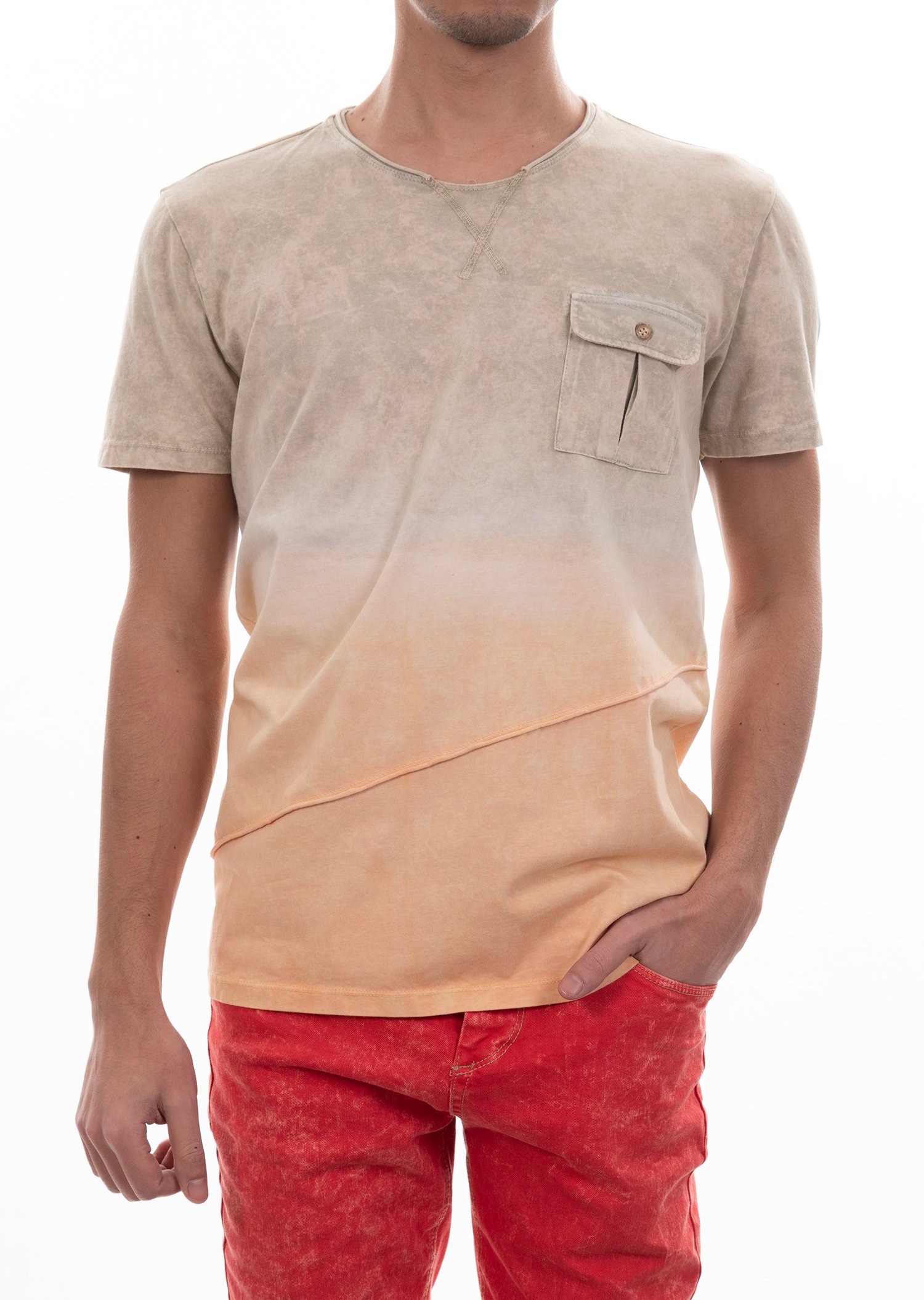 Cepli Eskitme Oval Yaka T-Shirt