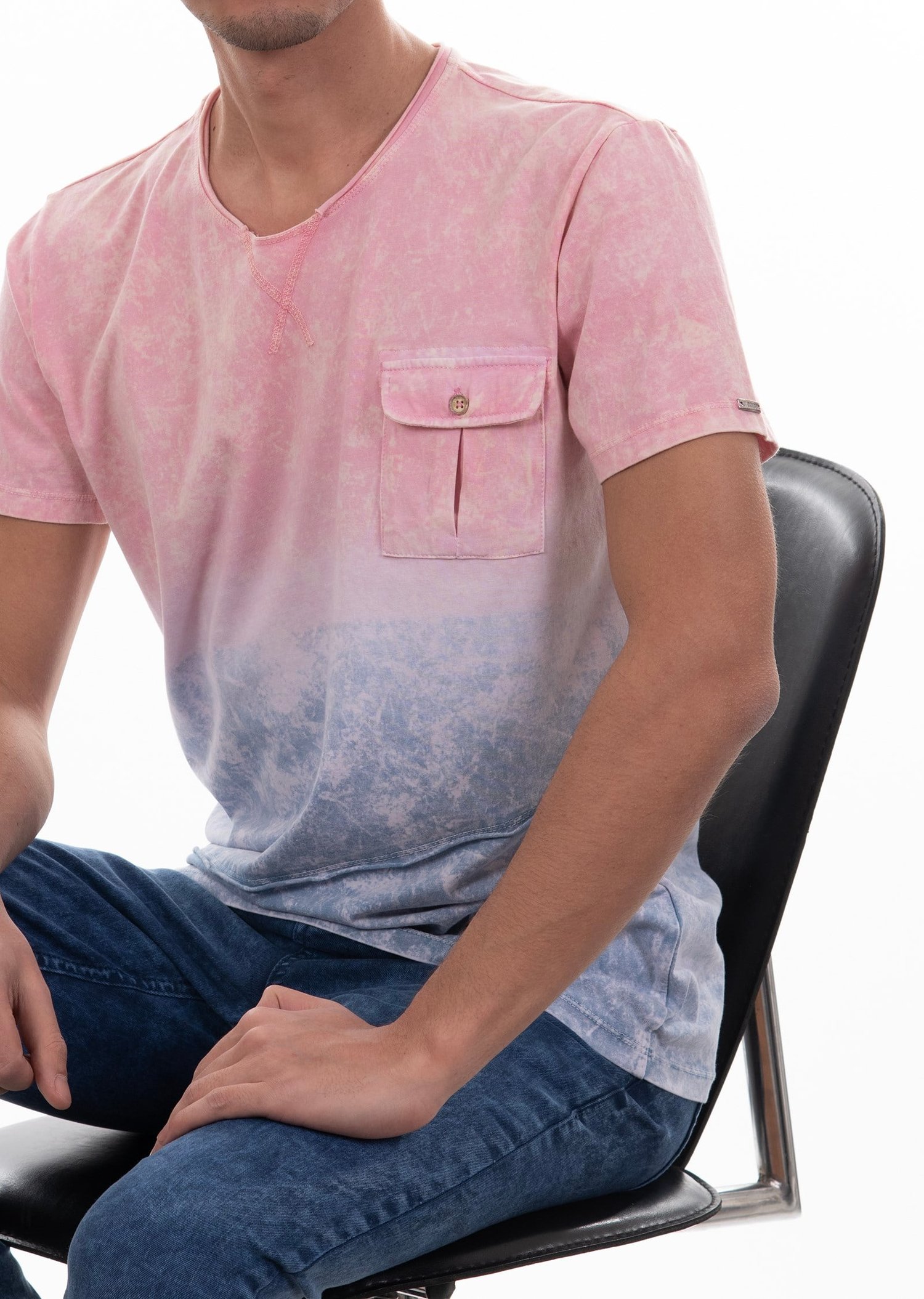 Cepli Eskitme Oval Yaka T-Shirt
