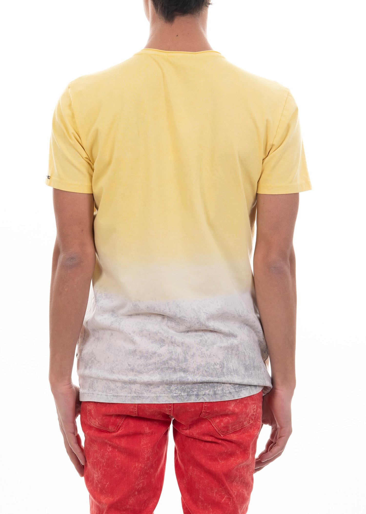 Cepli Eskitme Oval Yaka T-Shirt