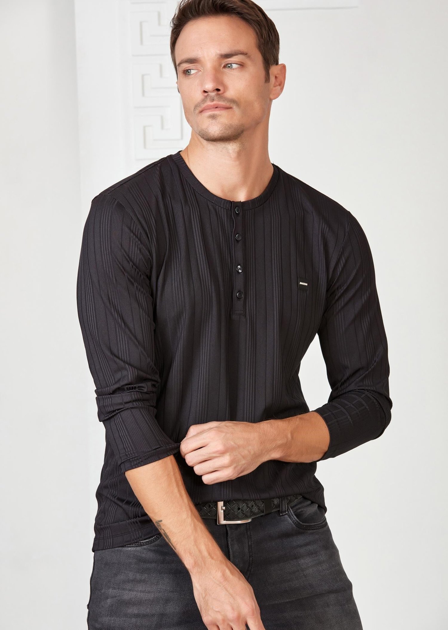 Fitilli Düğmeli Siyah Sweatshirt