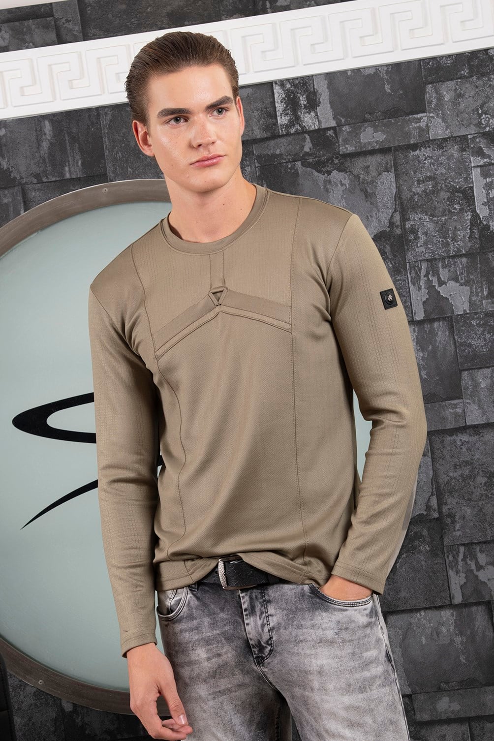 Haki Detaylı Sweatshirt