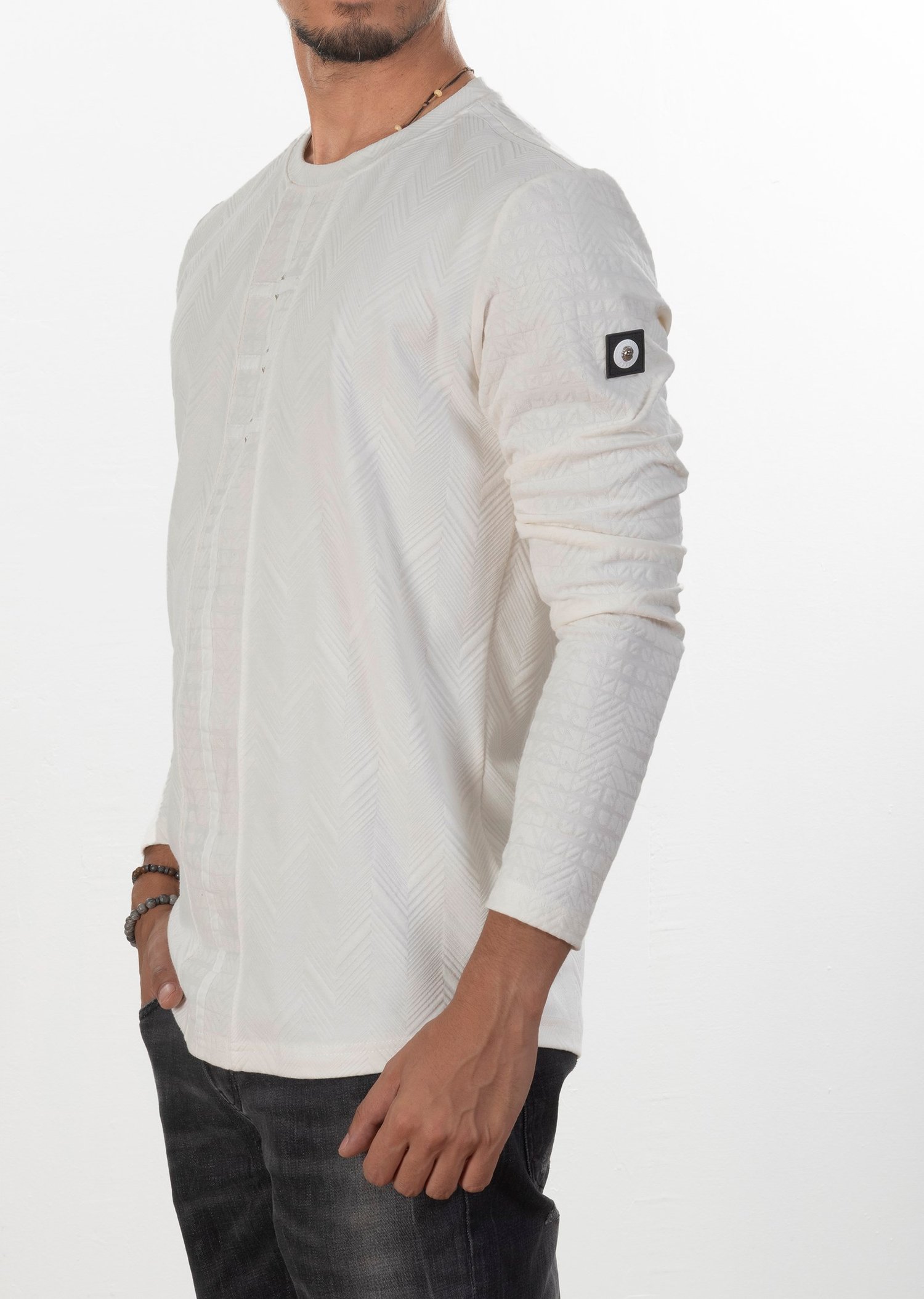 Kabartma Desenli Ekru Sweatshirt