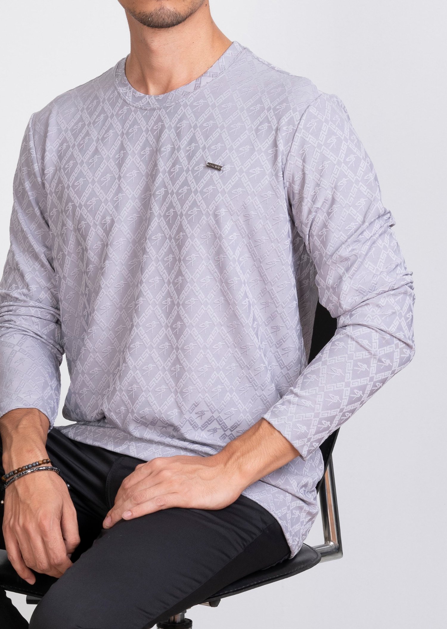 Kabartma Dokulu Gri Sweatshirt