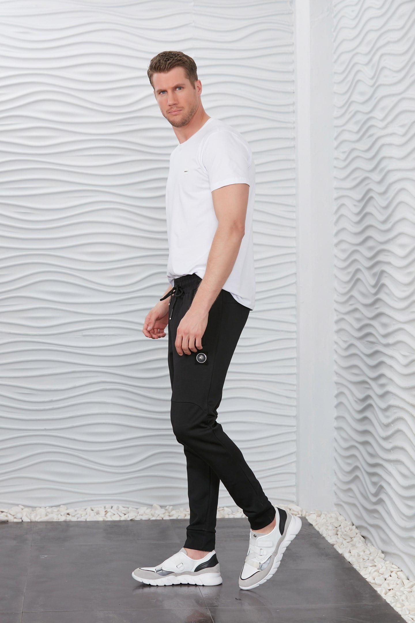 Kırçıllı Sarı Parçalı Jogger Pantolon