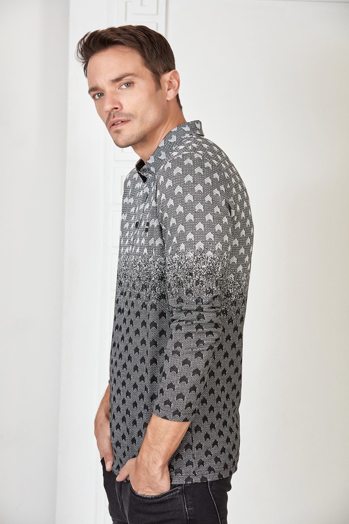 Lacivert-Bordo Renk Geçişli Çavuş Desenli Polo Yaka Sweatshirt