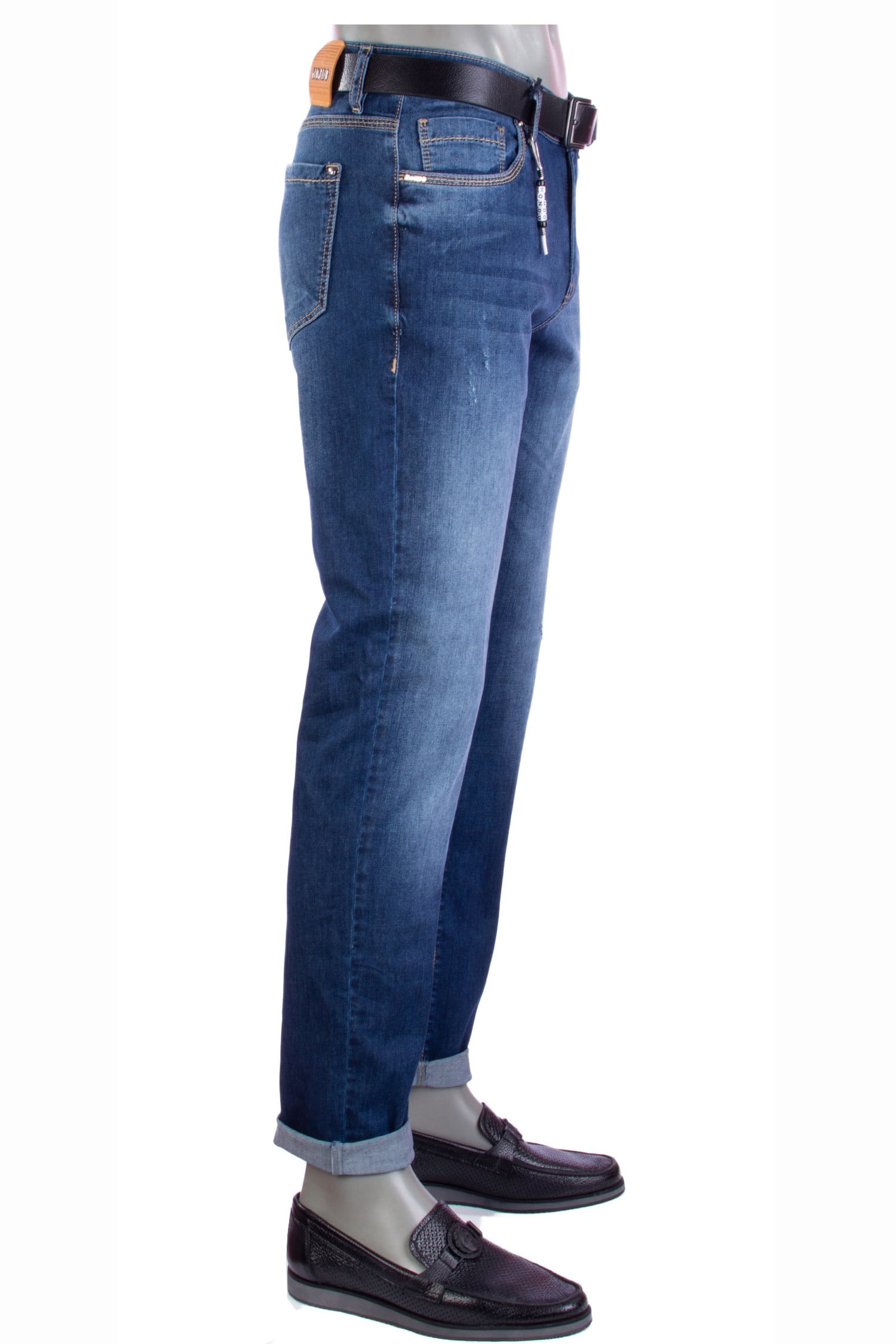 Mavi Taşlanmış Mom Fit Jeans