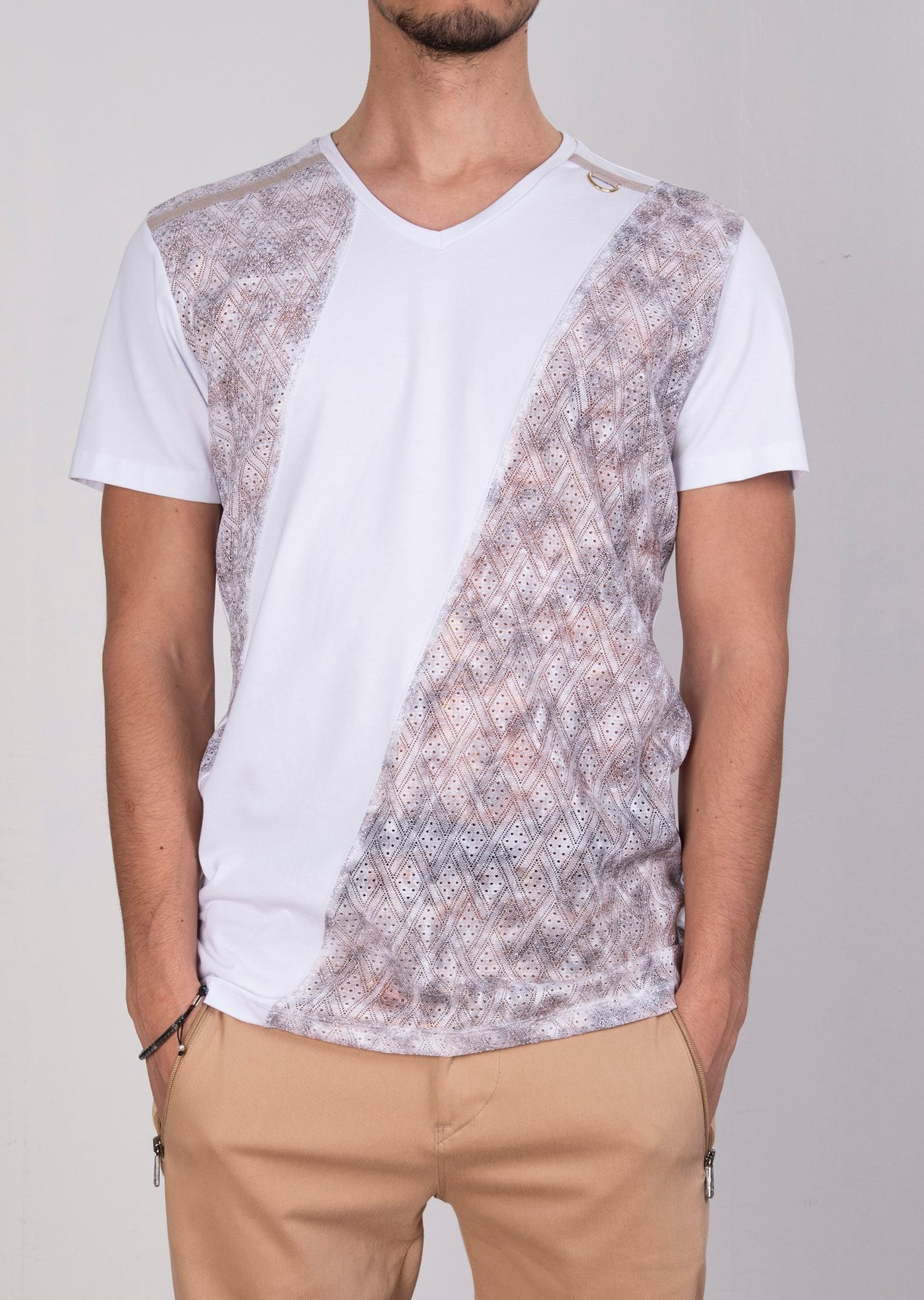 Mondo Garnili Beyaz T-Shirt