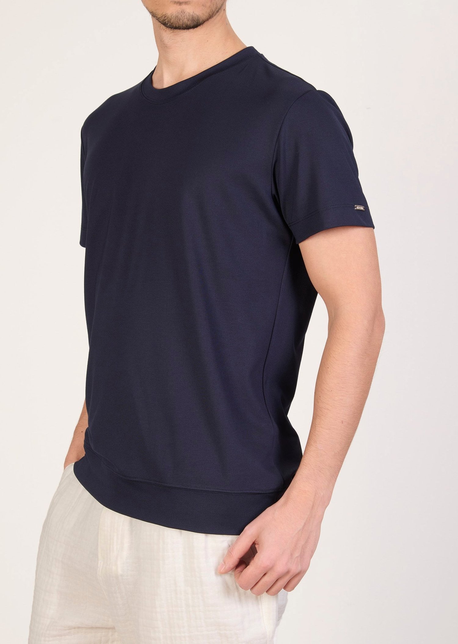 Mondo Lacivert Metal Logo Detaylı Oval Yaka T-Shirt