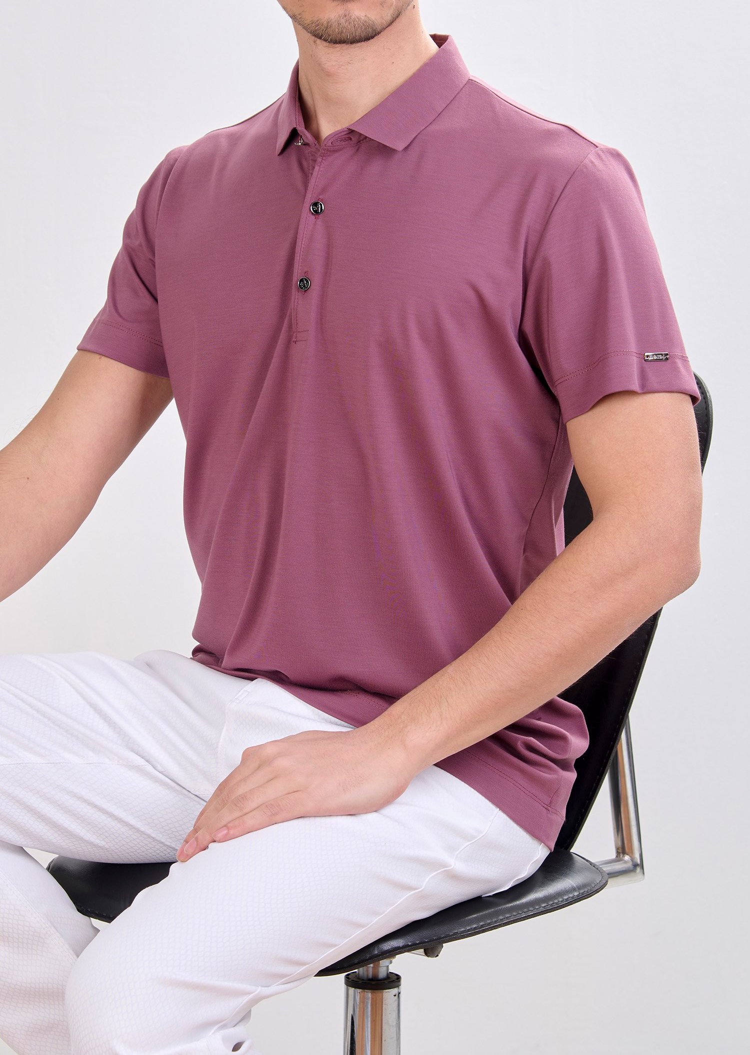 Mondo Metal Logo Detaylı Gül Kurusu Polo Yaka T-Shirt