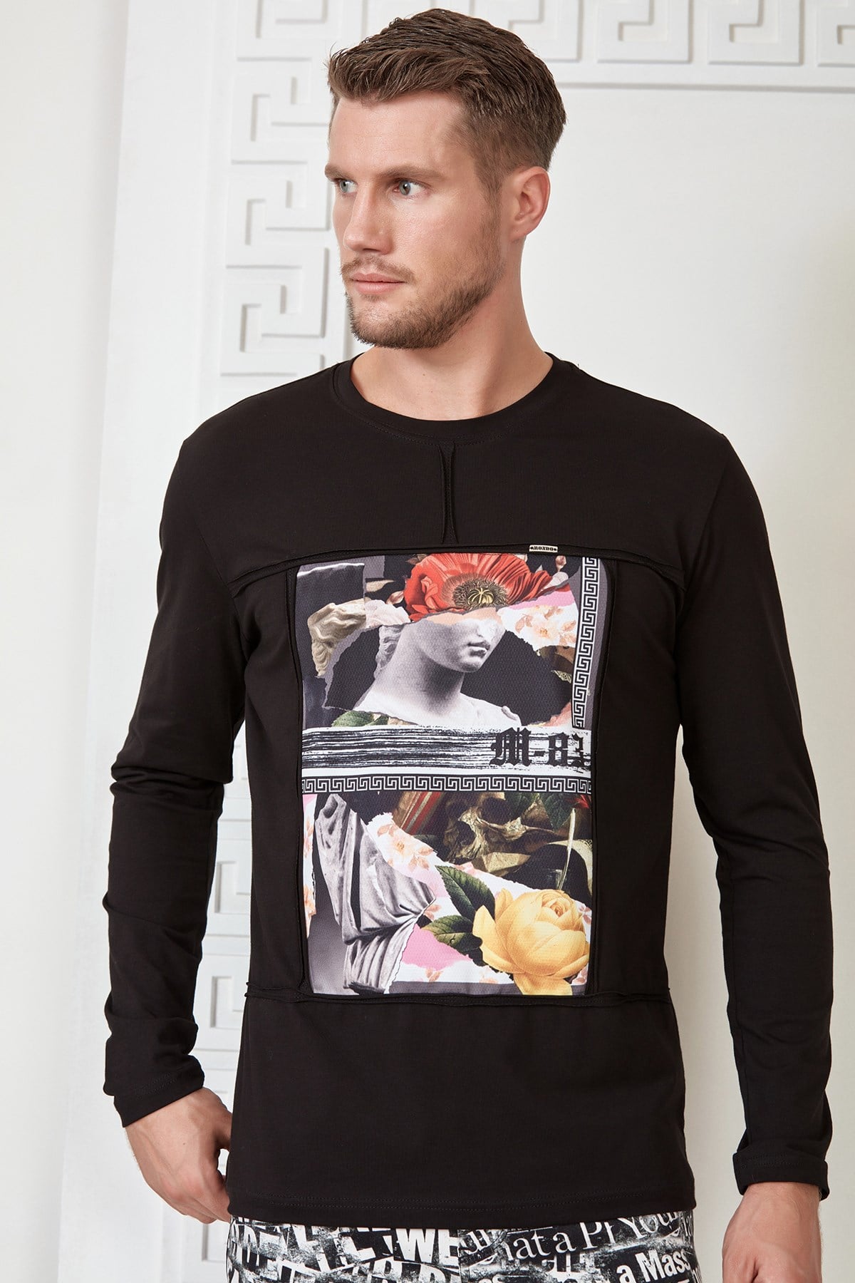 Siyah Baskılı Nervürlü Sweatshirt