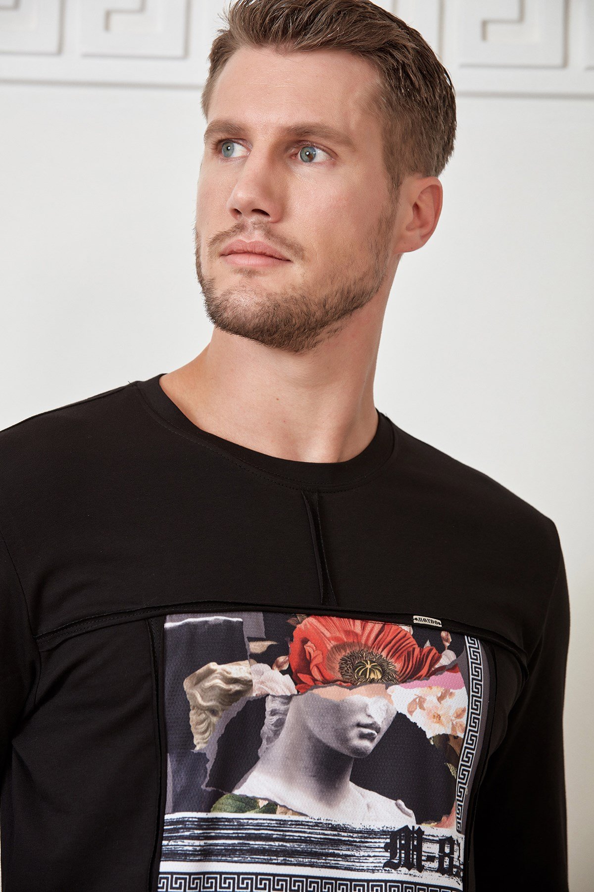 Siyah Baskılı Nervürlü Sweatshirt