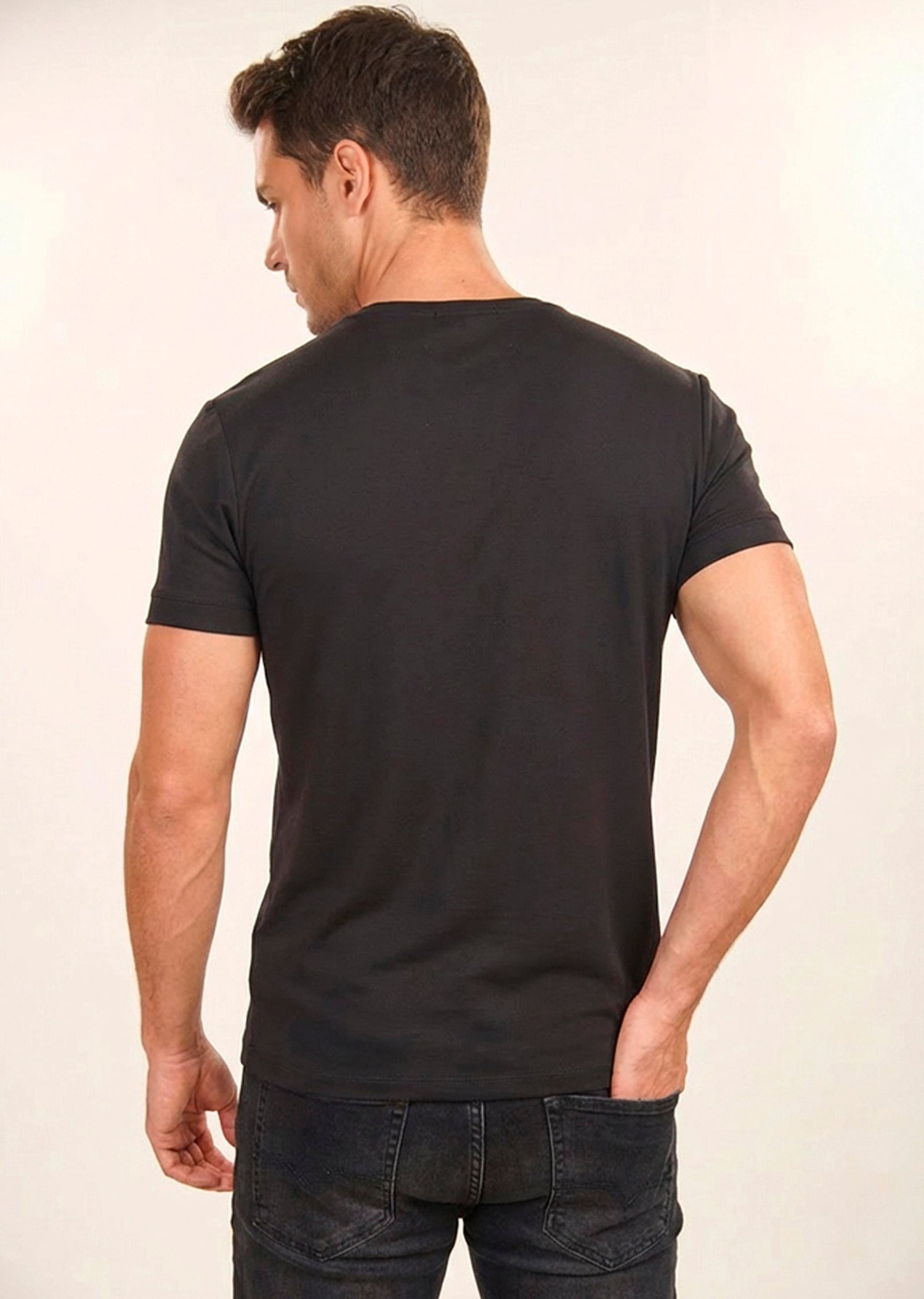 Siyah Bisiklet Yaka İnterlok Nervürlü T-Shirt