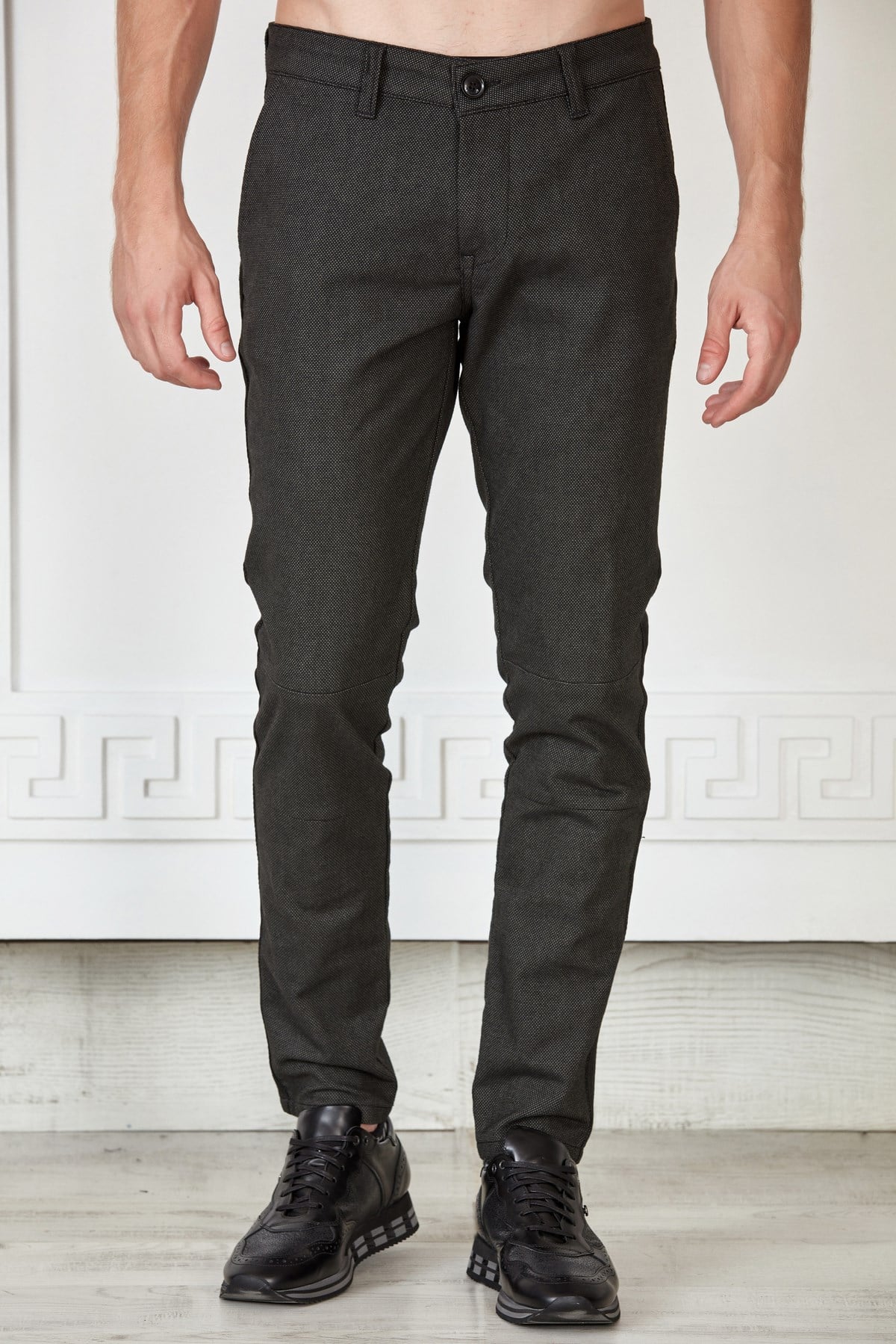 Siyah Desenli Yanı Şeritli Slim Fit Pantolon