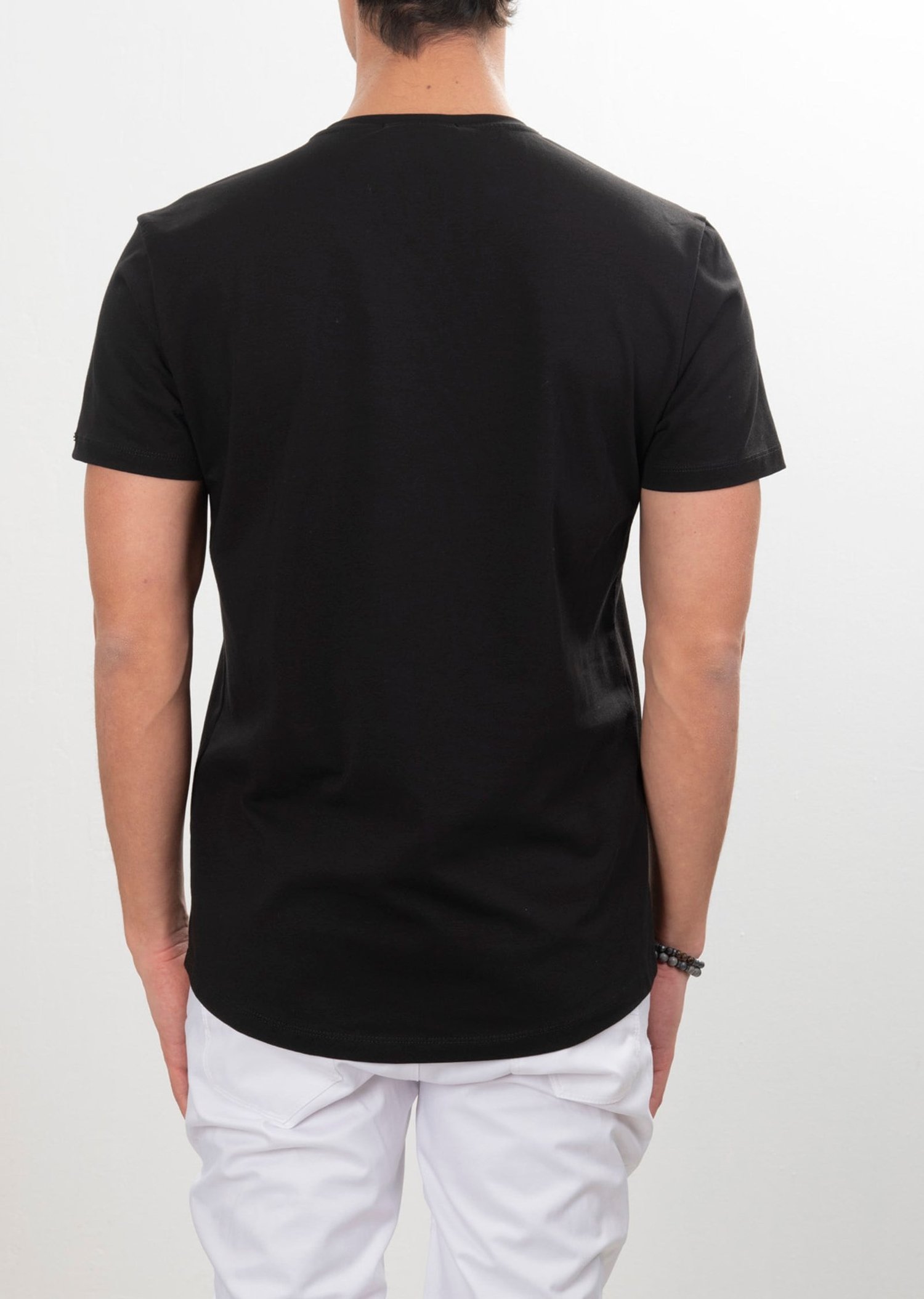 Taşlı Kurukafa Desenli Oval Yaka T-Shirt