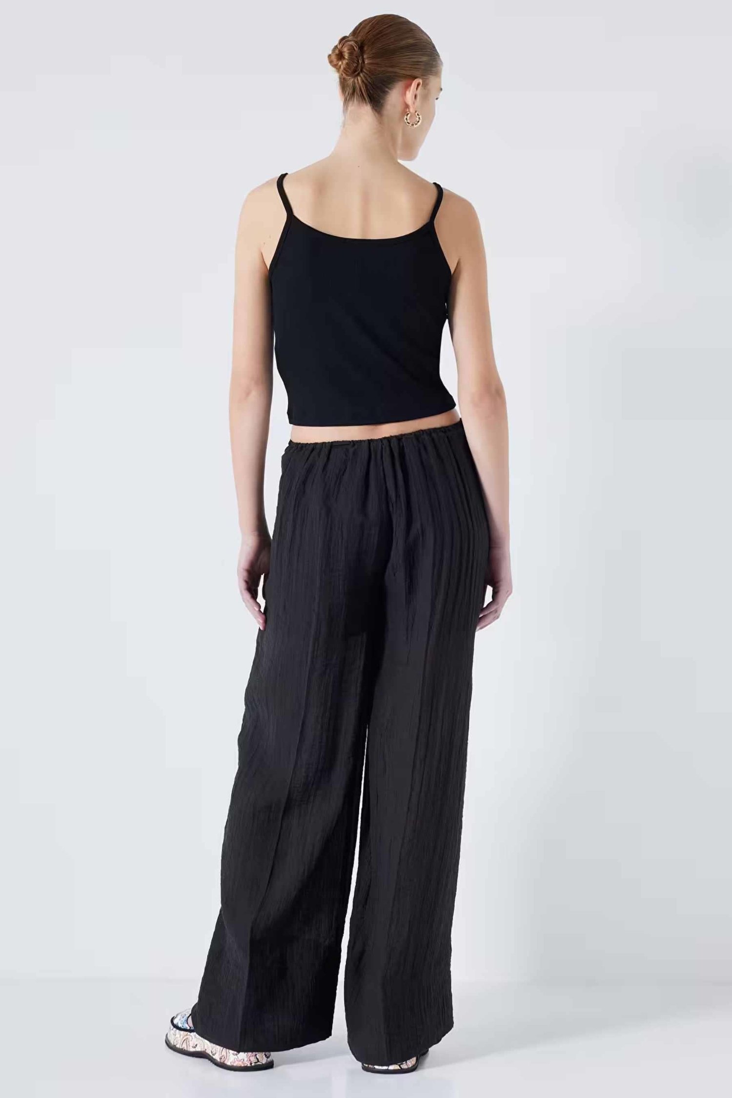 IPEKYOL SIYAH 70136 / T-SHIRT