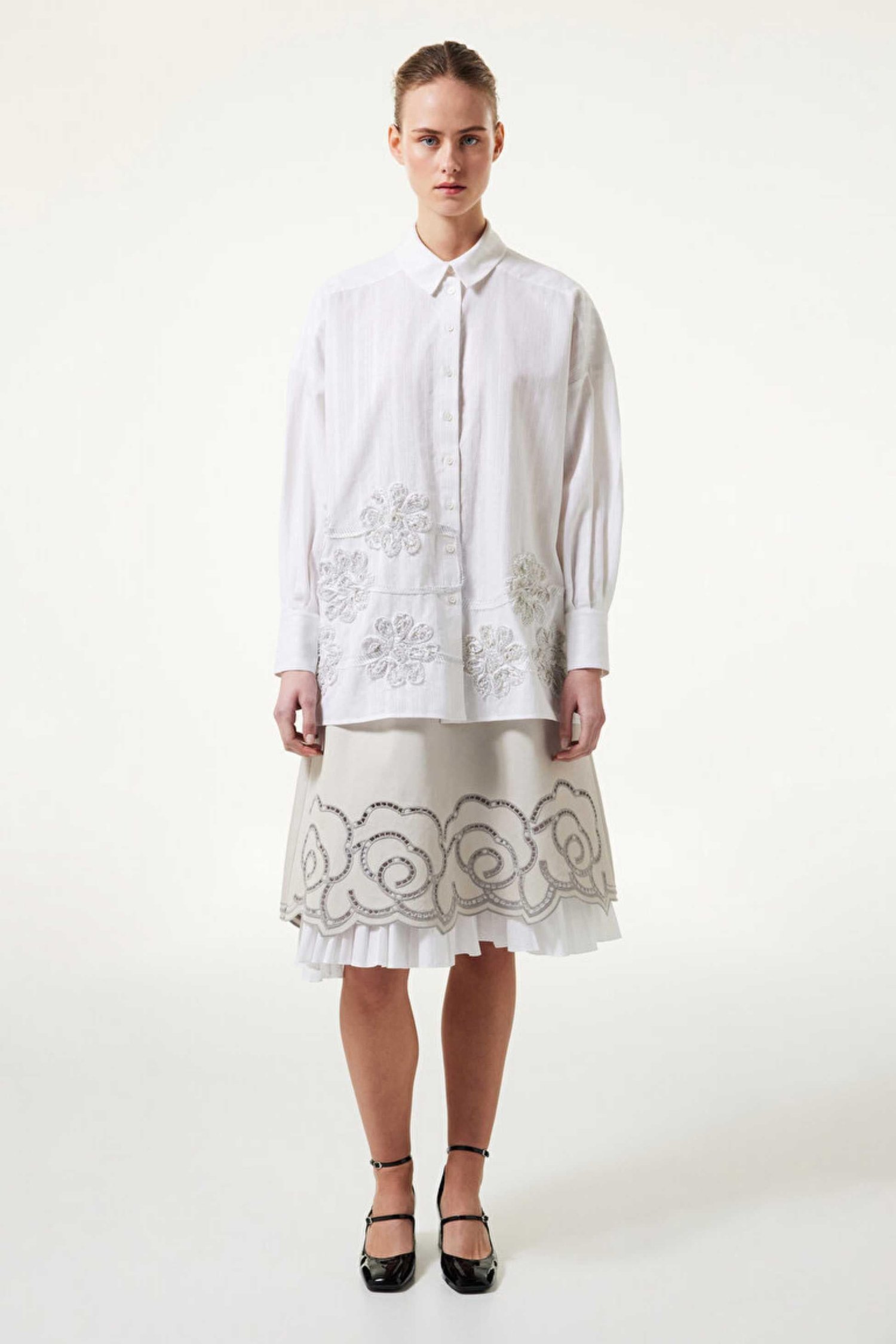 MACHKA BEYAZ 16002 / TUNIK