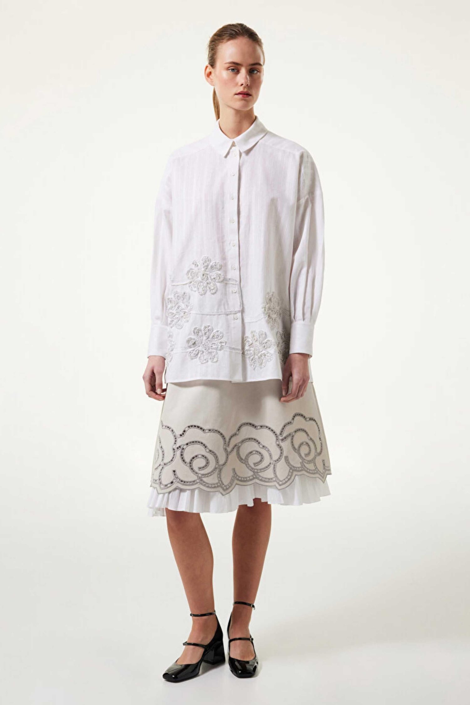 MACHKA BEYAZ 16002 / TUNIK