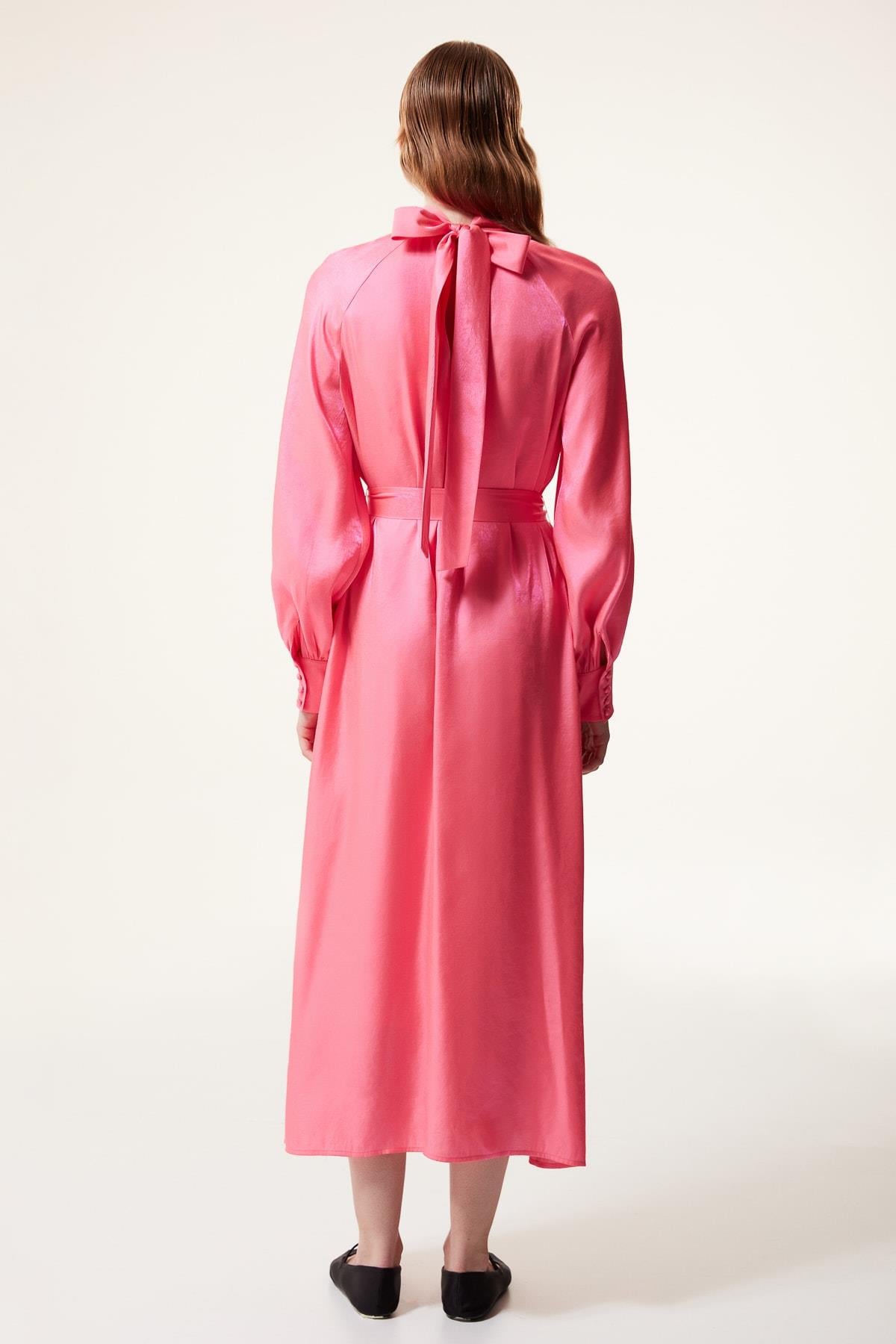 MACHKA PEMBE 02032 / ELBISE