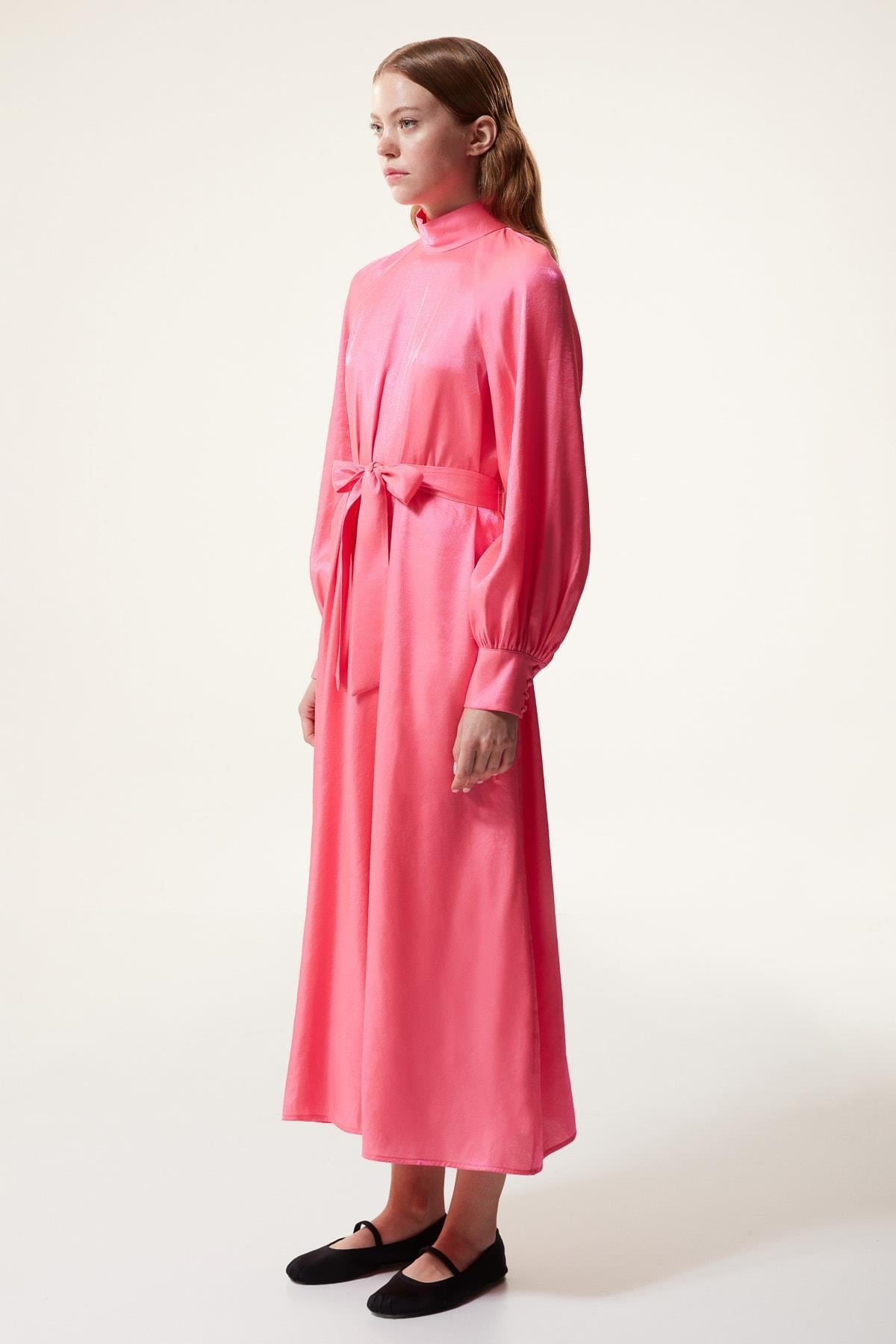 MACHKA PEMBE 02032 / ELBISE