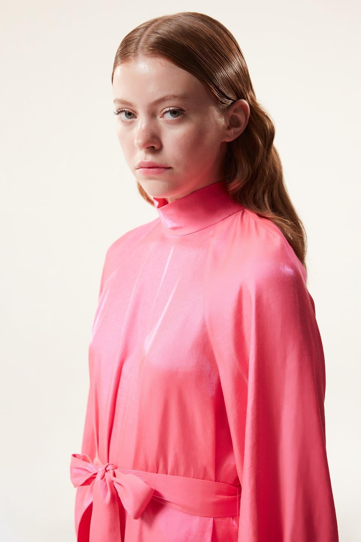 MACHKA PEMBE 02032 / ELBISE
