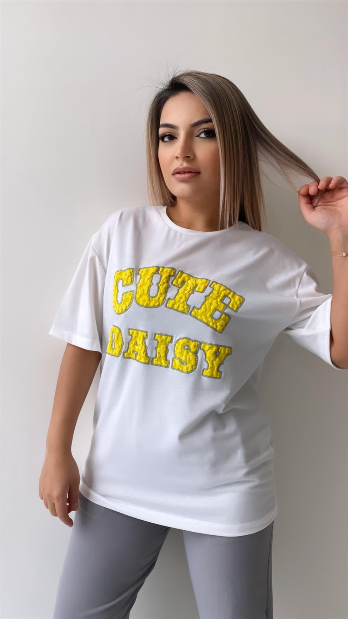 Kabartmalı Cute Daisy Tişört Ekru Sarı