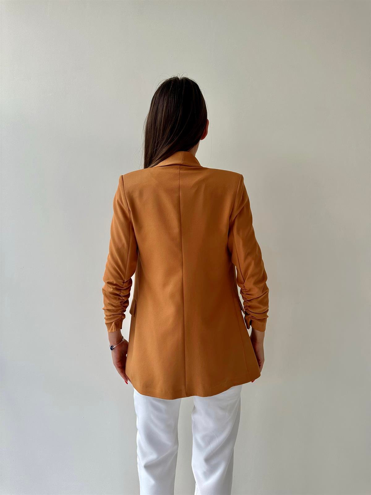 Kolu Büzgülü Blazer Ceket Camel