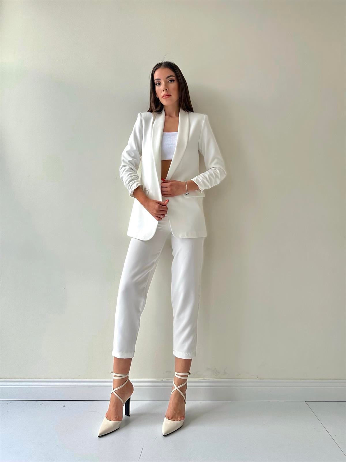 Kolu Büzgülü Blazer Ceket Ekru