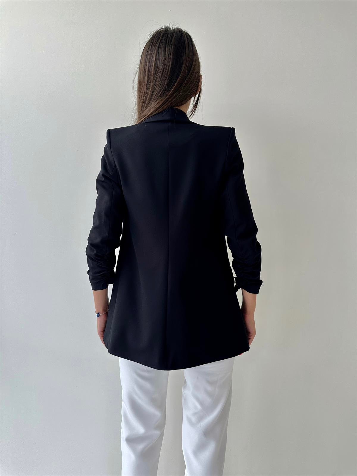 Kolu Büzgülü Blazer Ceket Siyah