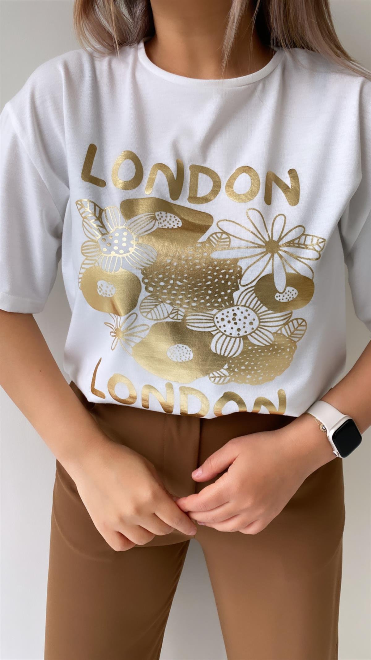 London Varak Baskılı Tişört Ekru