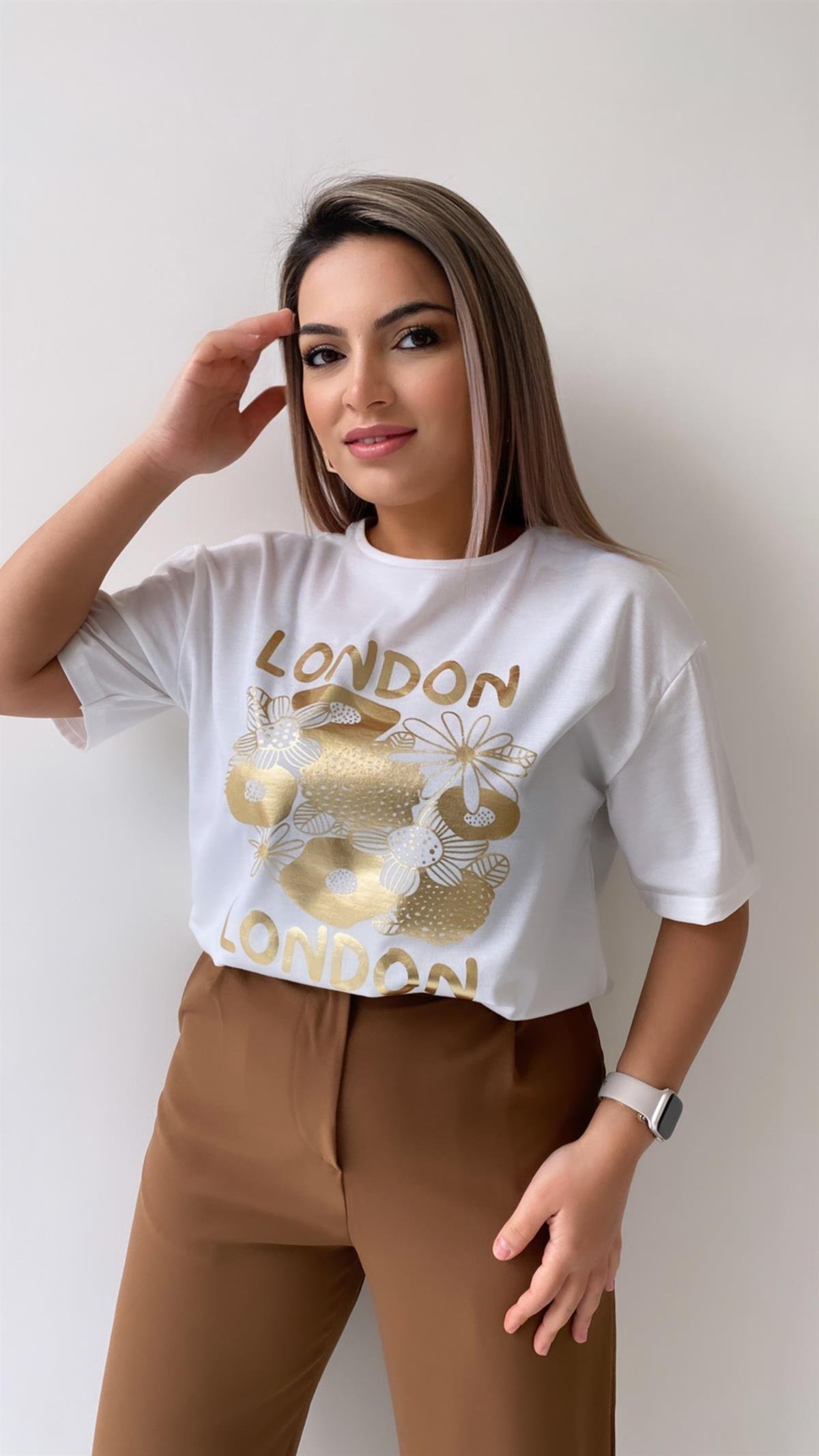 London Varak Baskılı Tişört Ekru