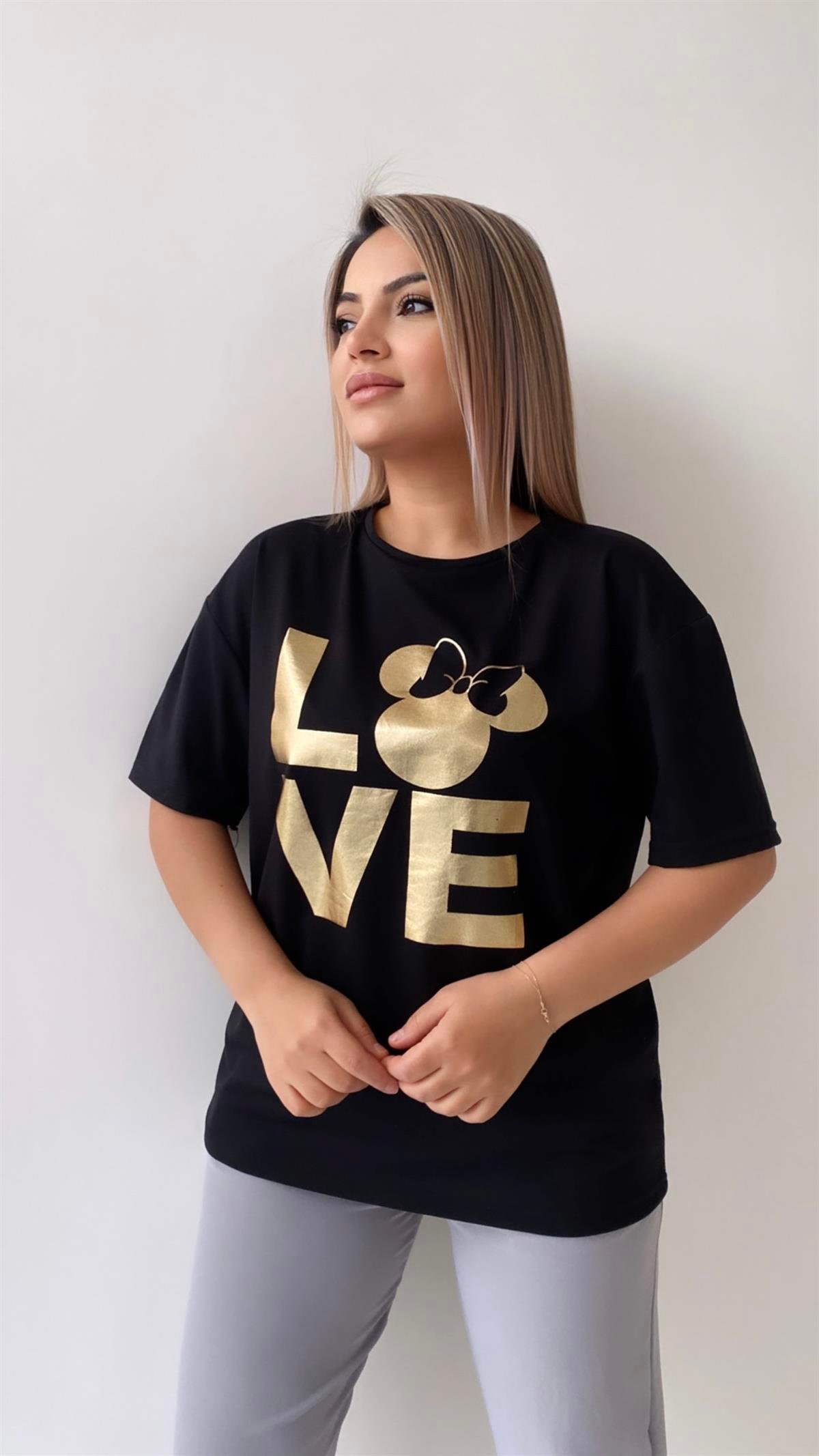 Love Varak Baskılı Tişört Siyah