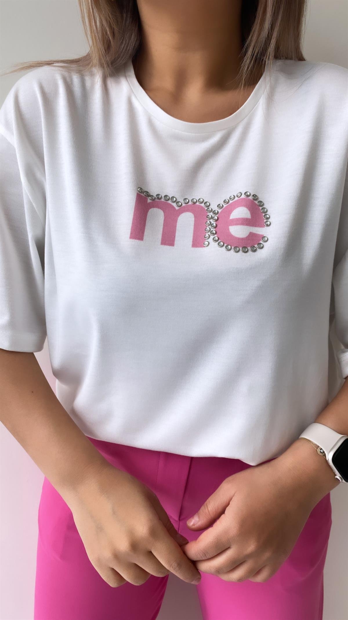 Taşlı Me Yazılı Tişört Ekru Pembe