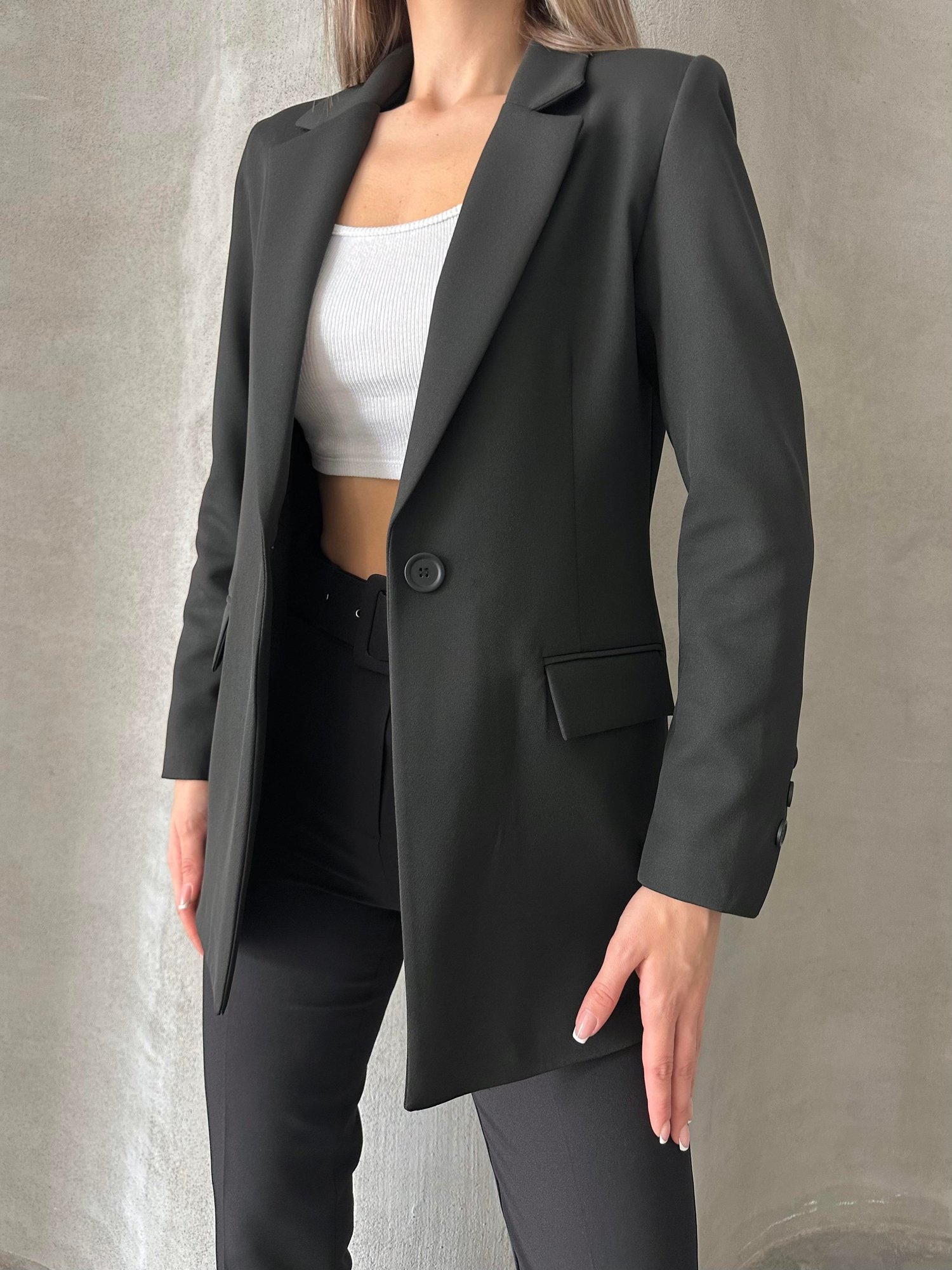 Tek Düğmeli Kol Detaylı Blazer Ceket Siyah