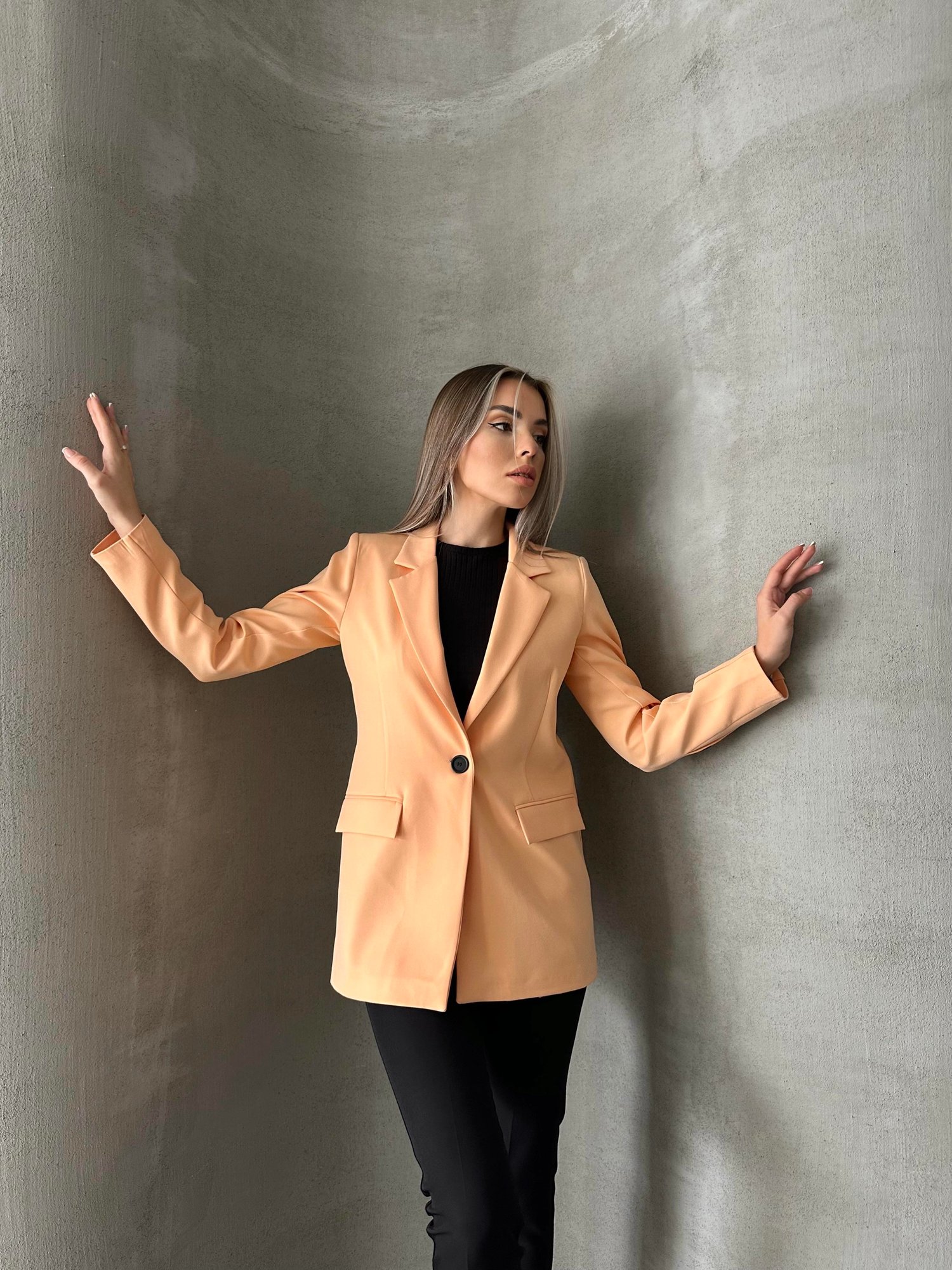 Tek Düğmeli Kol Detaylı Blazer Ceket Yavruağzı 