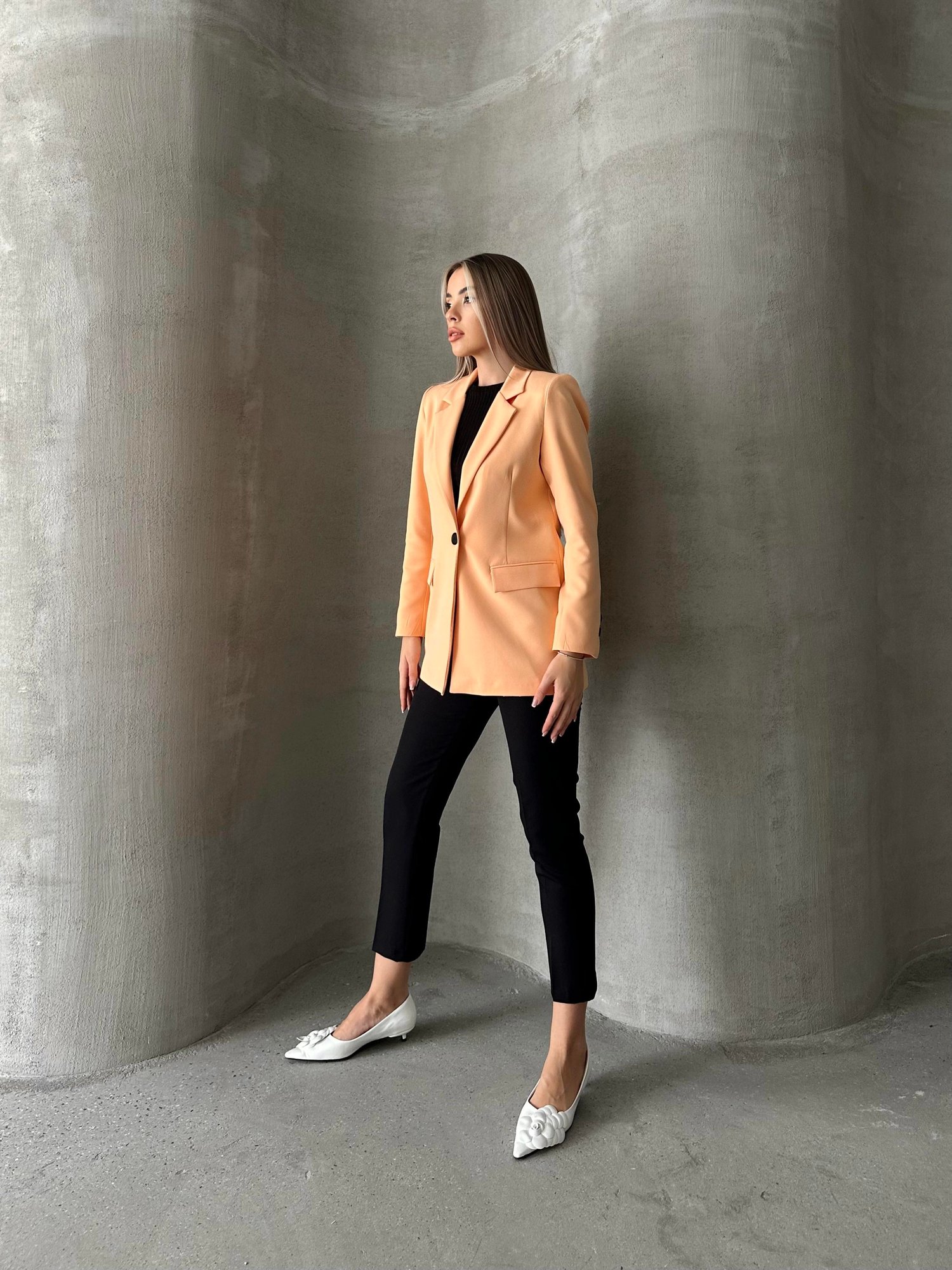 Tek Düğmeli Kol Detaylı Blazer Ceket Yavruağzı 