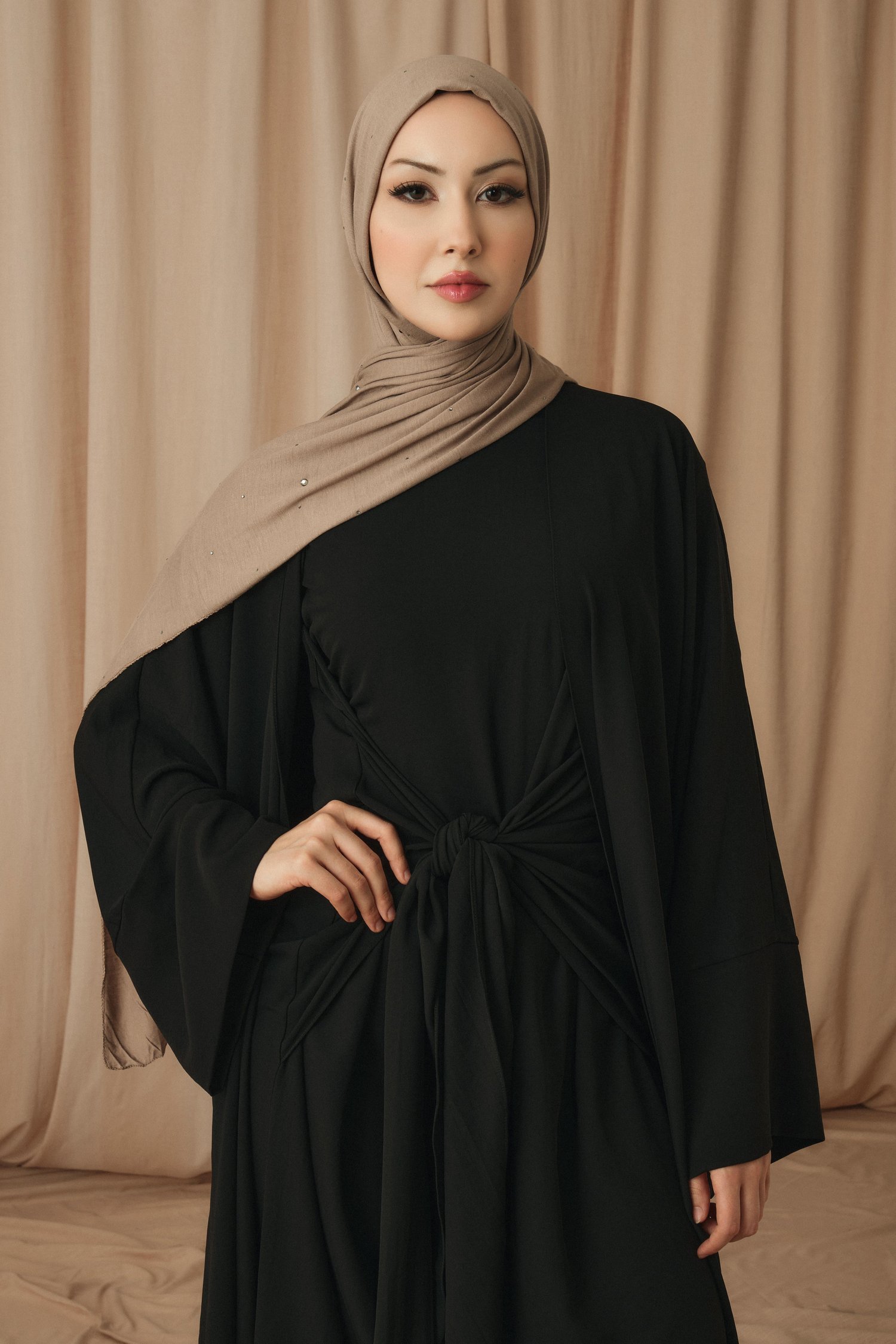 BAĞLAMA DETAYLI ABAYA TAKIM-SİYAH