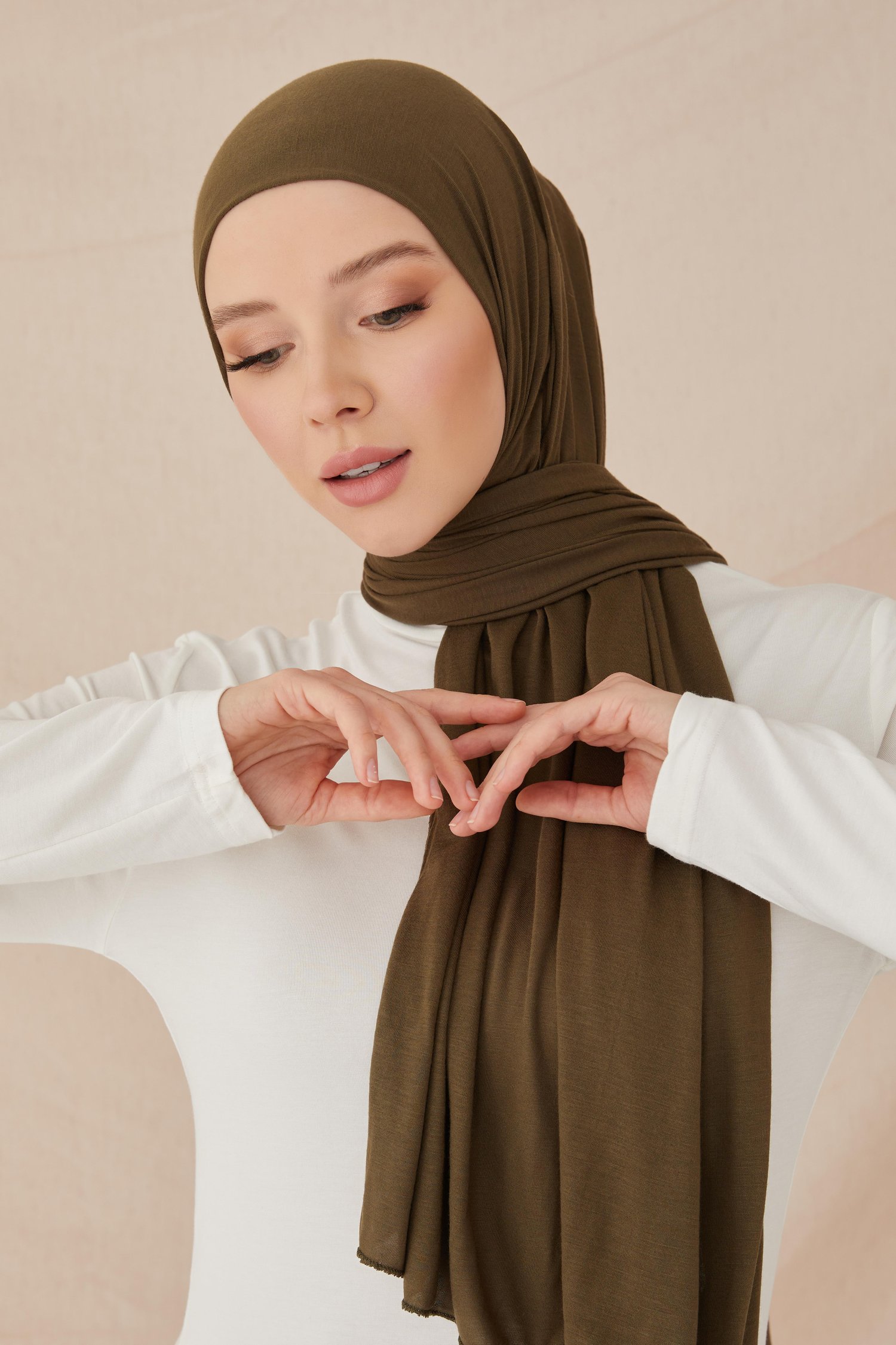 PREMIUM PLAIN COTTON COMBED SHAWL-KHAKI