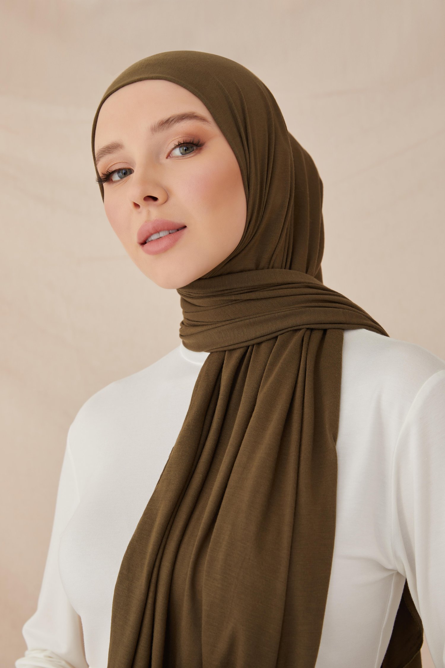 PREMIUM PLAIN COTTON COMBED SHAWL-KHAKI