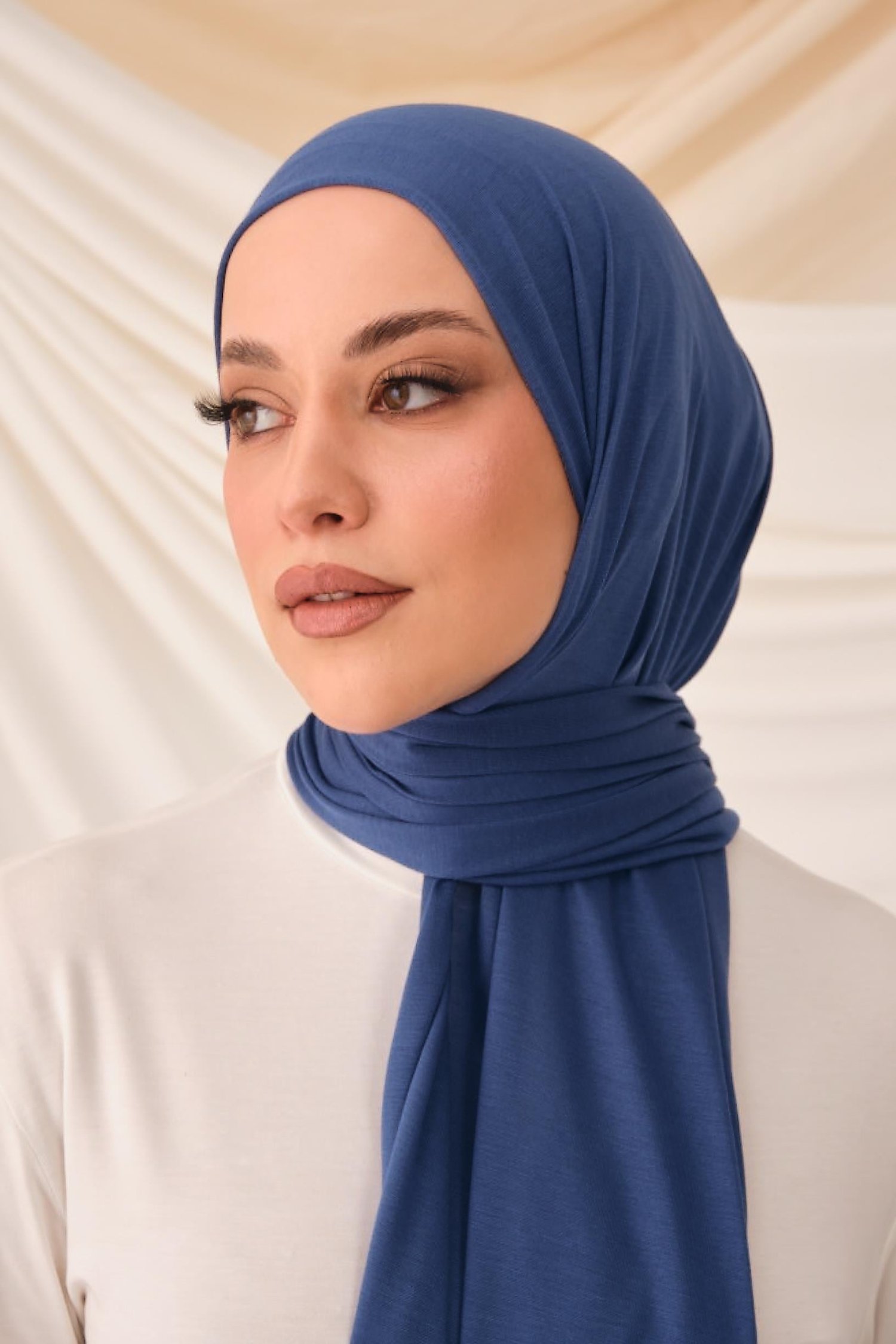 PREMIUM PLAIN COTTON COMBED SHAWL-BLUE