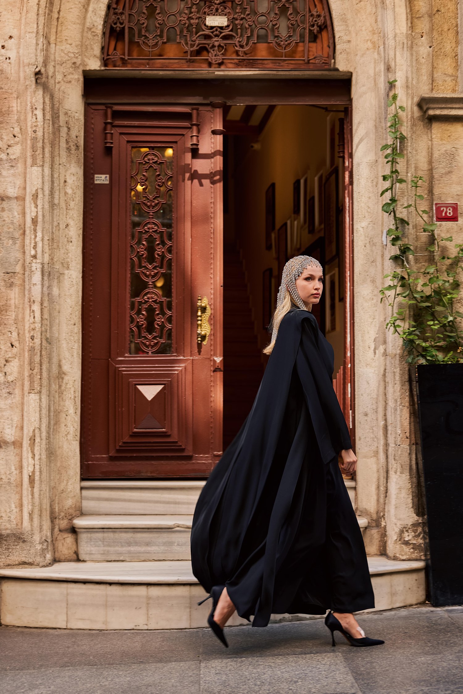 ROYAL VATKALI ABAYA-SİYAH