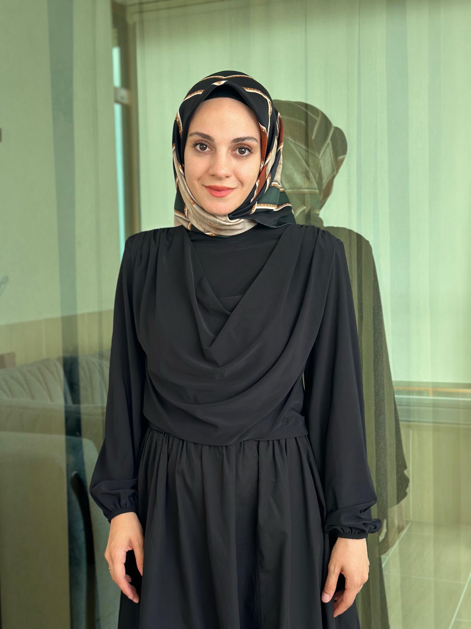 Drape Dökümlü Bluz Siyah