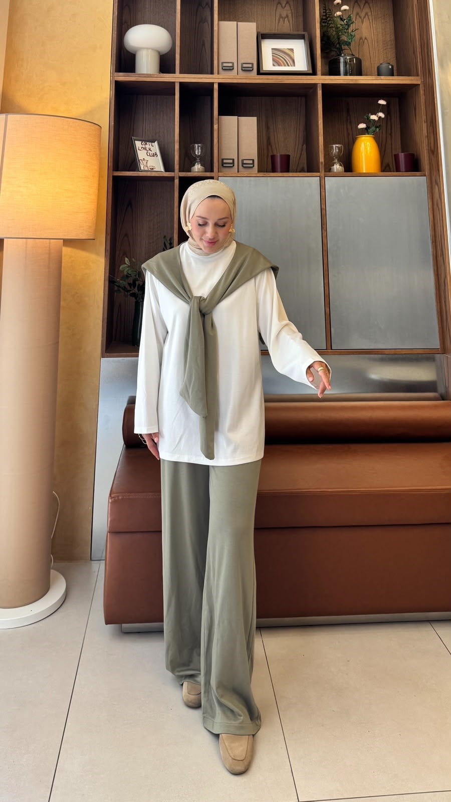 Elena Takım-Yeşil